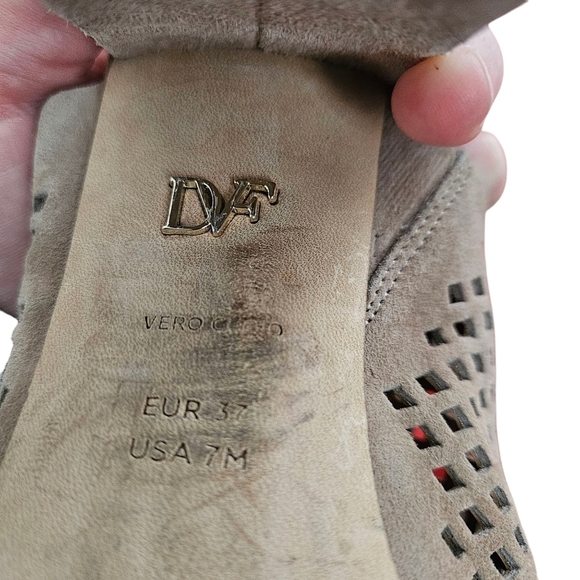 DVF "Taviano" Laser Cut Mule Taupe Sz 7M - Picture 6 of 7